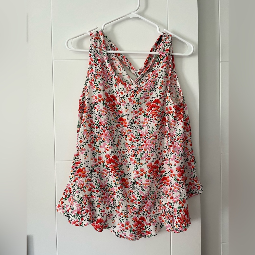 Harlowe & Graham Women’s medium floral tank top